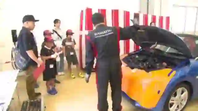 Daihatsu Hosts Kids’ Car‑Exploration Summer School in Ehime