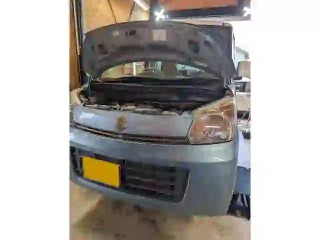 At 100,000 km, Keep Your Spacia Reliable with an Oil Change and Full Inspection