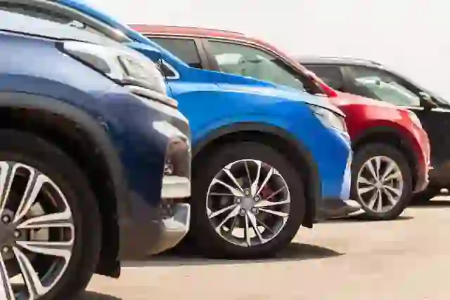Summer Bonus Car Upgrade? Compare 5‑Year‑Old Trade‑In Value and New Car Costs