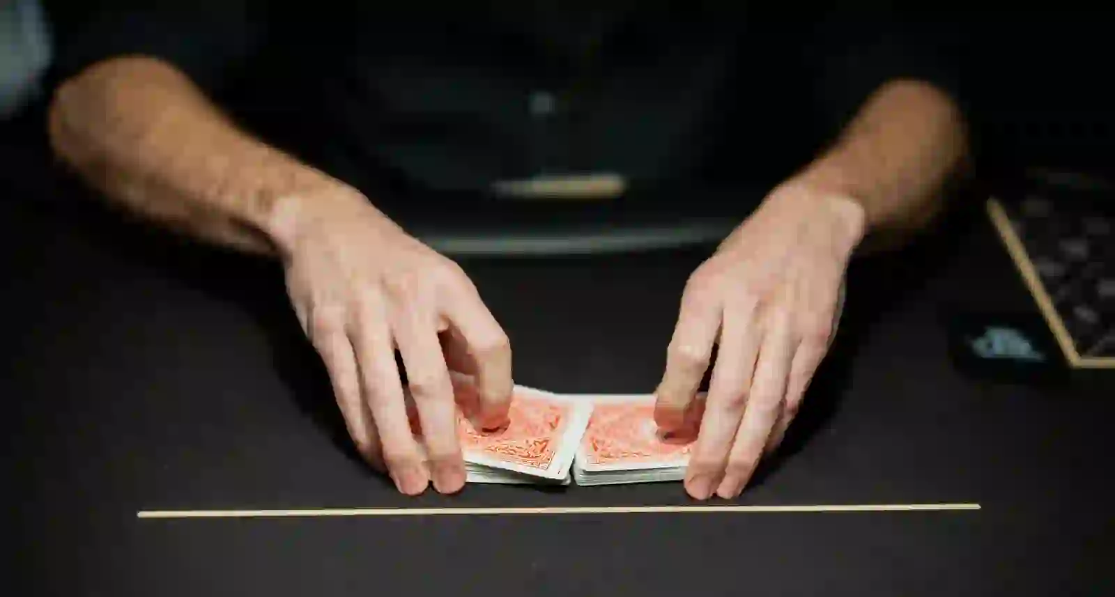 WSOP Colossus Misdeal Hands $550,000 and a Bracelet to the Wrong Player